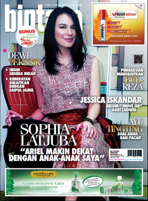 SOPHIA LATJUBA “ARIEL MAKIN DEKAT DENGAN ANAK-ANAK SAYA”